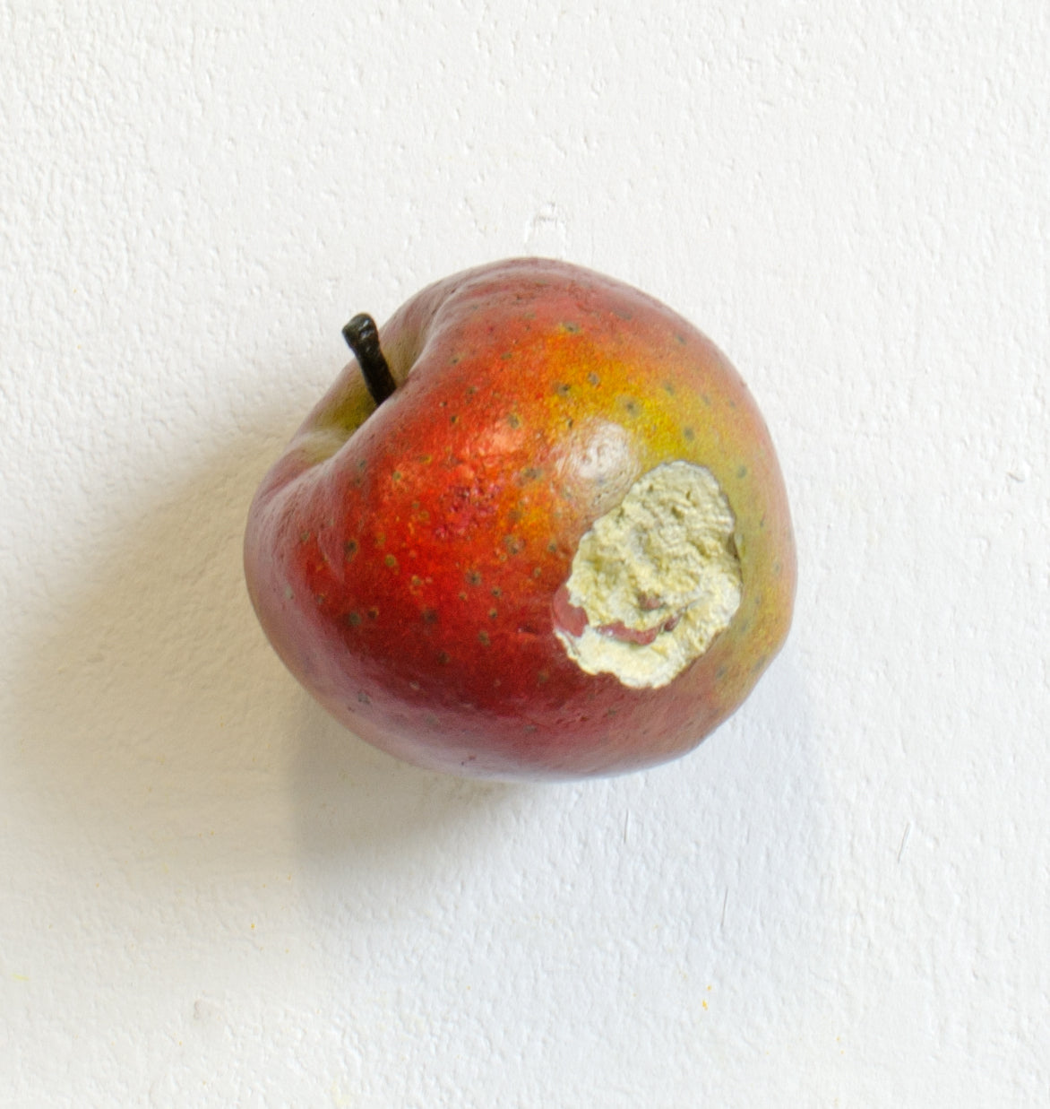 Angebissener Apfel (rot)